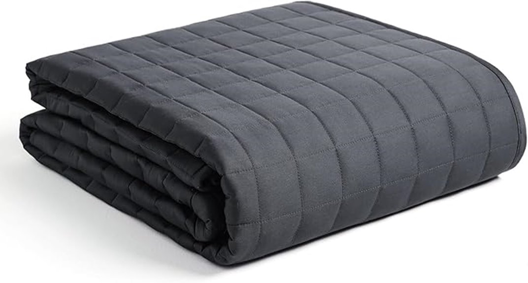 3 Best Weighted Blankets for Anxiety Relief, According to Experts 4 15 pound adult weighted blanket