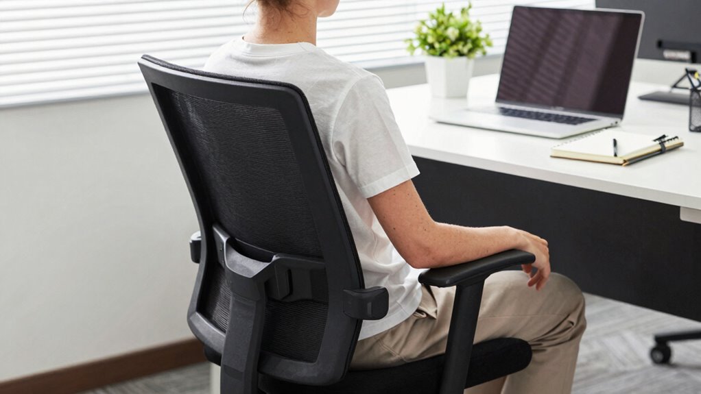 Office Posture Checklist: What Buyers Miss When They Shop by Looks Alone 3 ergonomic workspace posture support