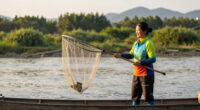 A Fisherwoman's New Life Along A Revived Yangtze